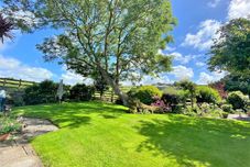 Others Swallow Cottage