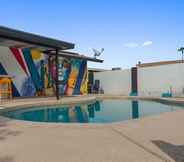 Lain-lain 7 3BR Pool Home in Downtown Gilbert by Redawning