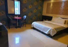 Lain-lain 4 Sepia Hotel Story