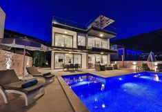 Others 2 Villa Kajaim Sleeps 8 With Pool