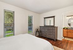 Others 5 Seventh Mountain 423 1 Bedroom Condo by Redawning