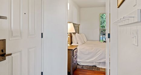 Others 2 Seventh Mountain 423 1 Bedroom Condo by Redawning