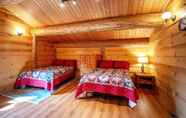 อื่นๆ 6 The Log Cabin 2 Bedroom Home by Redawning