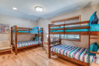 Others 4 Loon Lane 13