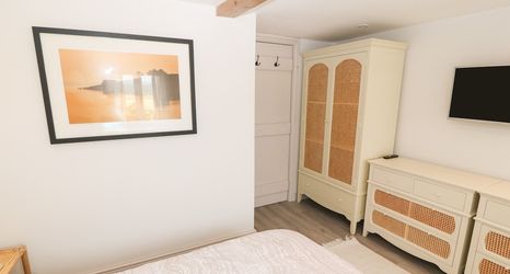 Lain-lain 2 Sunstone