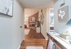 Lain-lain 6 Cozy 3br Kid & Dog Friendly Home In Central Location! 3 Bedroom Home by RedAwning