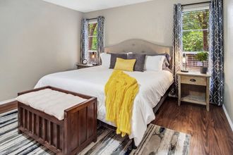 Others 4 Cozy 3br Kid & Dog Friendly Home In Central Location! 3 Bedroom Home by RedAwning