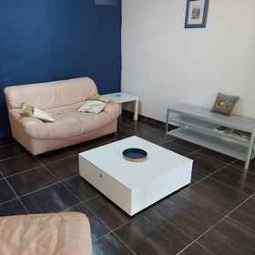 Primary image1Lovely Luxury Apartement With Private Entrance in Luxembourg,雷当县飯店