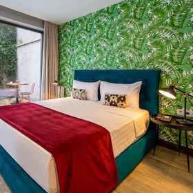 Primary image 1 Green Parrot Hotel, Khách sạn Princes' Island - Tours & Tickets