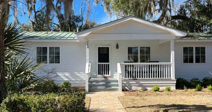 Others Captain's Secret - Beautiful Home in Downtown Beaufort by Redawning