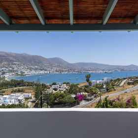 Primary image 1 Parikia Cove Mansion, Psaraliki Beach Hotels