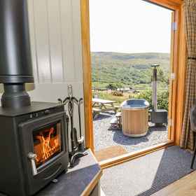 Primary image 1 레스 - 셰퍼드 헛, Pistyll 호텔