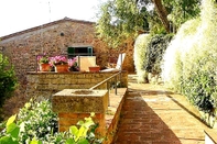 Lain-lain La Terrazza, Elegant Tuscan Stone House With Garden and Terrace in Cetona