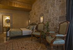 Others 6 Cratus Stone Palace