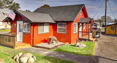 Others 2 The Seaview Cottages