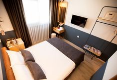 기타 7 Urla 1867 Hotel