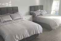 Lainnya Modern 3-bed Apartment in Magherafelt Sleeps 8