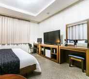 Others 5 Modern Business Hotel