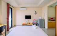 Others 6 Studio Best Rate at Kebayoran Icon Apartment near Gandaria City