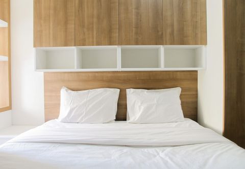 기타 2BR with Sofa Bed at Springlake Summarecon Apartment