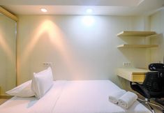 อื่นๆ 3 Cozy Living Studio Room at Evenciio Margonda Apartment