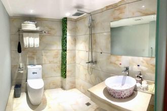 Others 4 Blue Lake Hotel