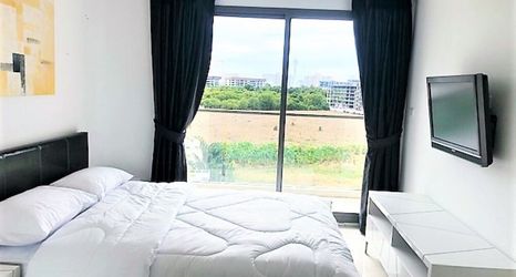 Khác 2 Laguna Beach 3 The Maldives - top Floor Studio