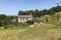 Others Large Boutique Holiday House With New hot tub Near Bath