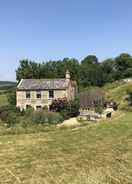 Primary image Large Boutique Holiday House With New hot tub Near Bath