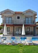 Imej utama Stunning 4-bed Villa Konak Private & Pool