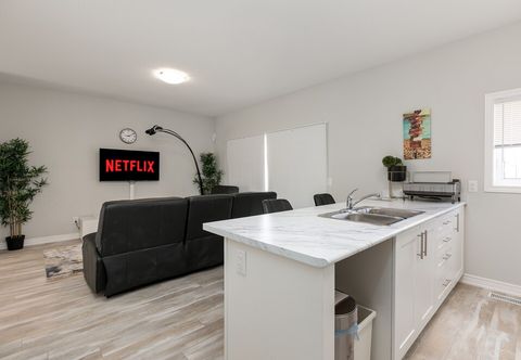 其他 Luxury Entire house mins Niagara falls & Brock uni