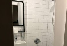 Others 4 BeHome by LuxUrban