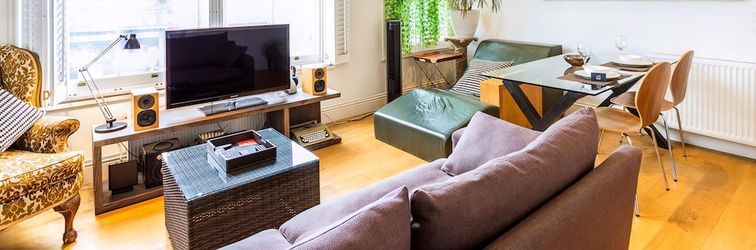 อื่นๆ Bright and Spacious Notting Hill Nest