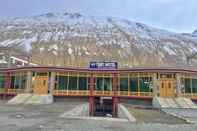 Khác Tibet Motel