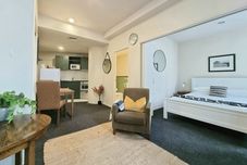 其他 Experience The City Life-Walk Everywhere