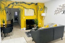 其他 Jungle Themed 2-bed Apartment