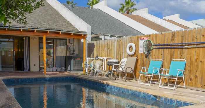 Lain-lain Private Townhome w/ Private Pool 1 Block to Beach 3 Bedroom Home by Redawning