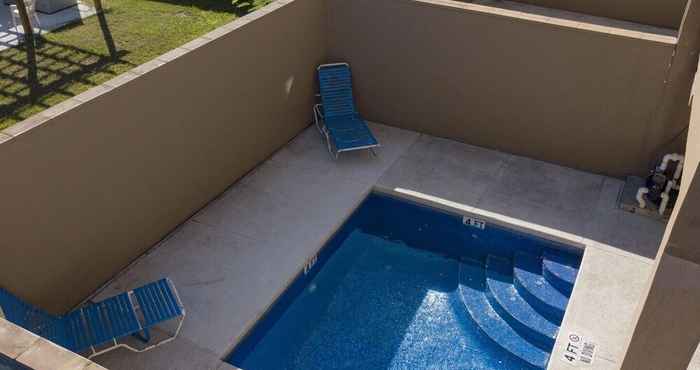 Lainnya Two Level Townhome A W/private Pool Steps to Beach 3 Bedroom Home by Redawning