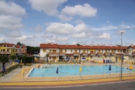 Lainnya Apartment in a Residence With Swimming Pool in Rosolina Mare - Great Location