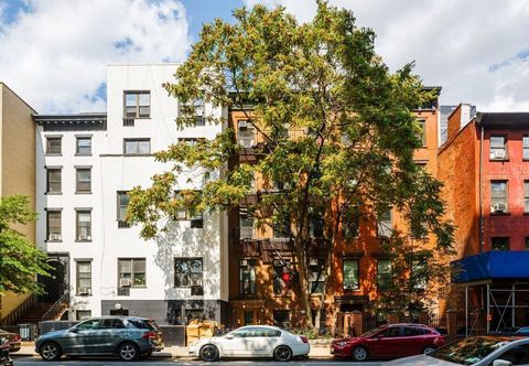 Others Lamartine Chelsea – Hostel