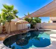 Khác 3 Tiki Time Perfect Pool Home in Chandler! Sleeps 8! by Redawning