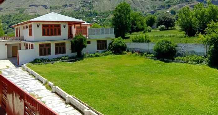 อื่นๆ Chitral Guest House