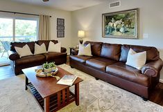 其他 3 Whispering Pines II