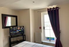 기타 7 Beautiful 1 Bed Apartment in the Heart of Ludlow