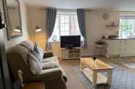 Khác Beautiful 1 Bed Apartment in the Heart of Ludlow