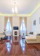 Primary image Music Academy Bedroom Suite Café Vian Apartman Kft