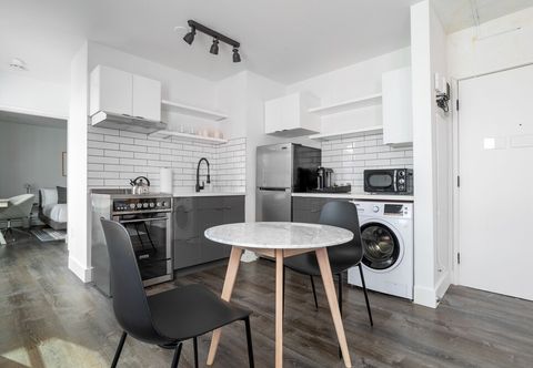 Others Reside Seattle Downtown, a Wyndham Residence