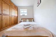 Others Stansted Airport & Bishops Stortford Town Centre Professional Apartment