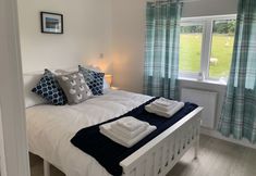 Others 6 Charming 2-bed Cabin in Inverness, Scotland