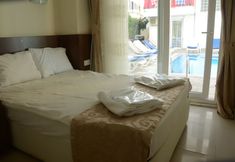 其他 4 Honor A Pansiyon Side